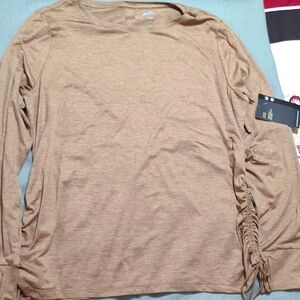 Ladies Avia top
